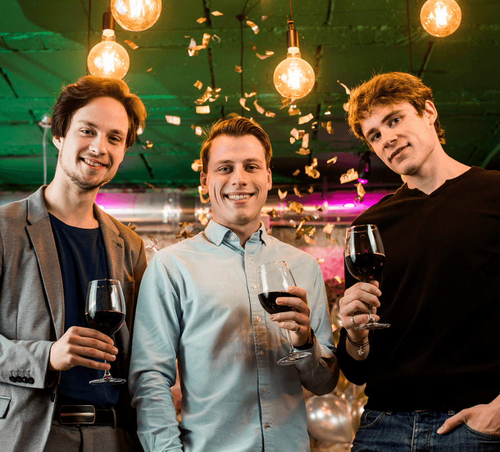 Photo Booth for Events: The Ultimate Corporate Entertainment Solution