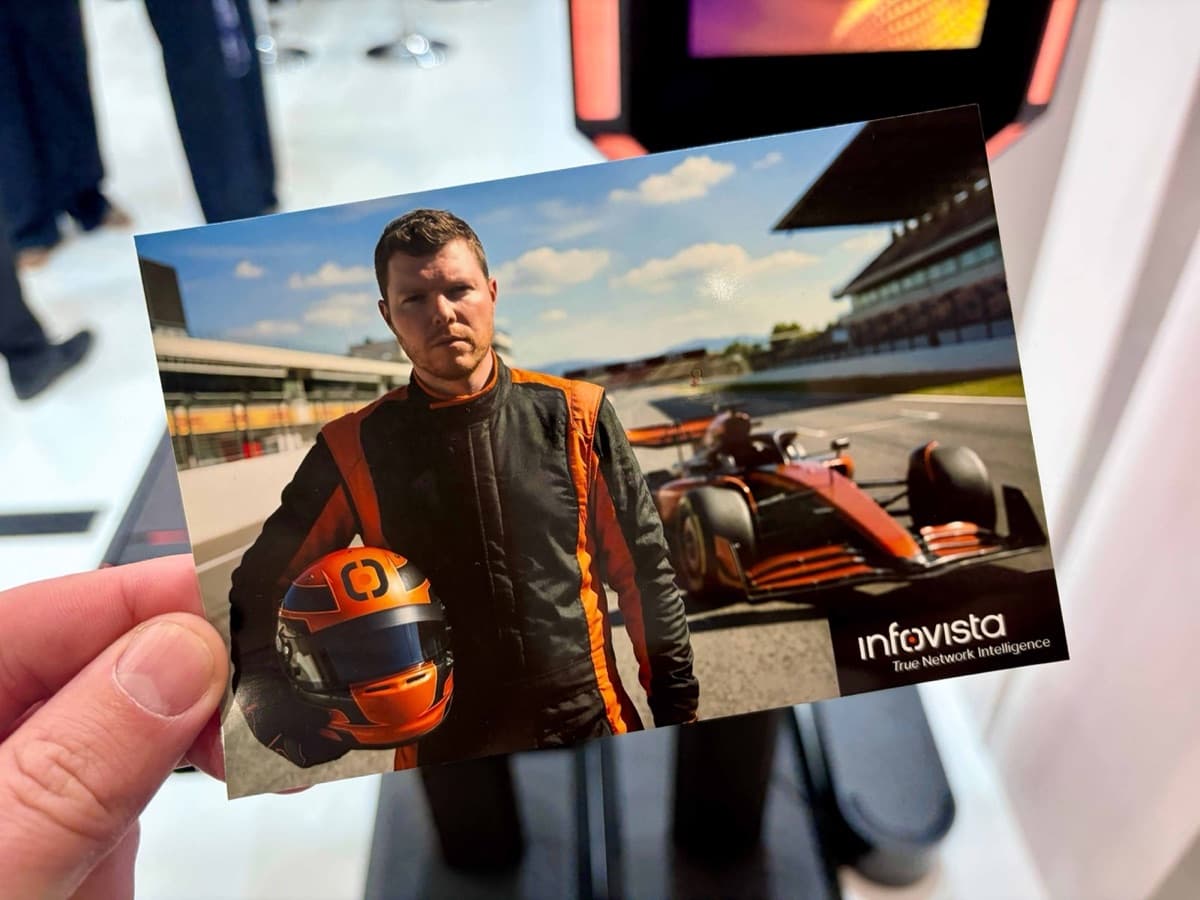 Fotomatón LED en MWC 2026, stand de Infovision